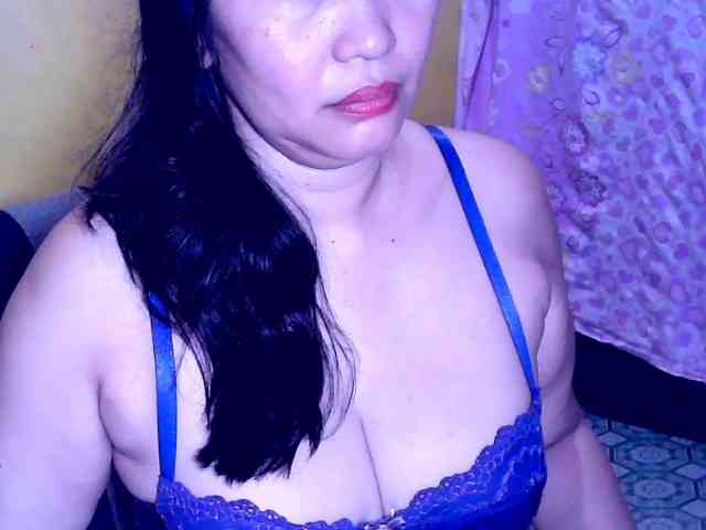 Carmela4u webcam