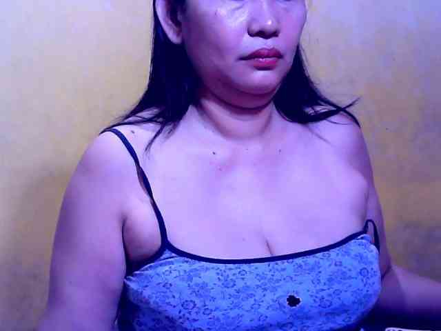 SweetMonlight webcam