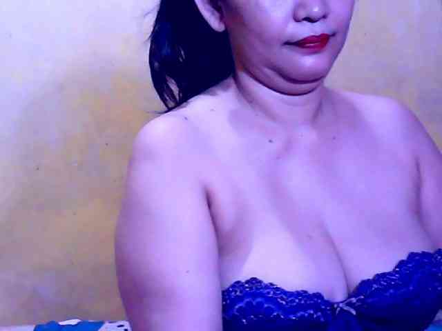 SweetMonlight webcam