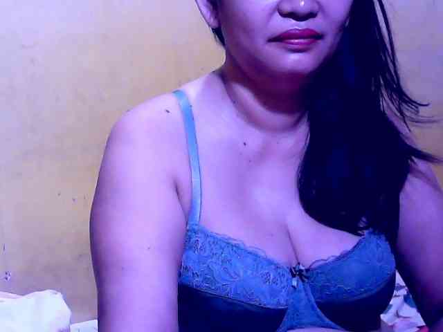 SweetMonlight webcam