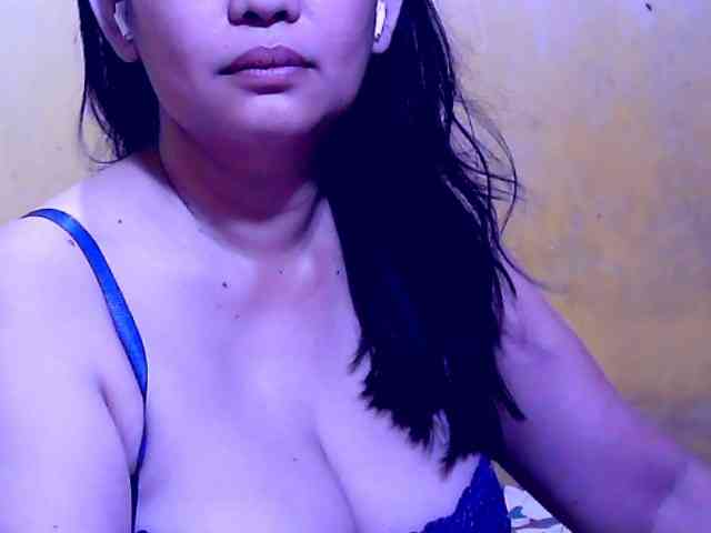 SweetMonlight webcam