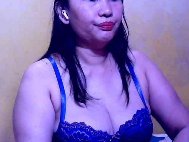 SweetMonlight webcam