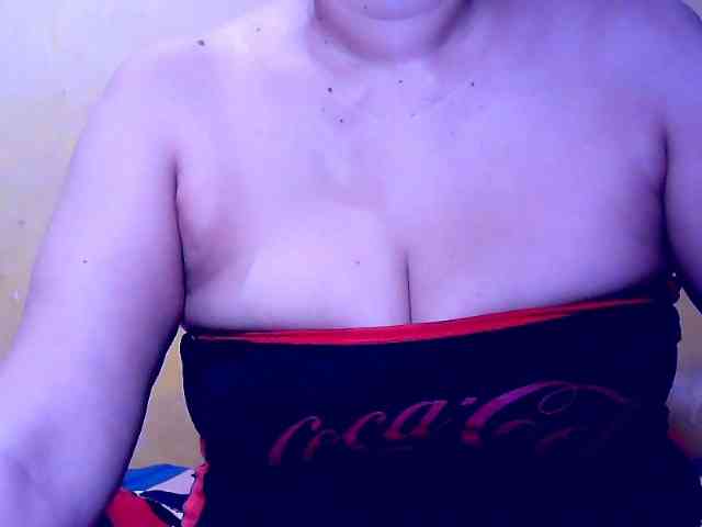 Carmela4u webcam