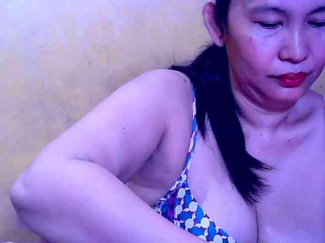 SweetMonlight webcam