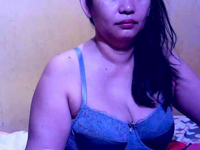 SweetMonlight webcam