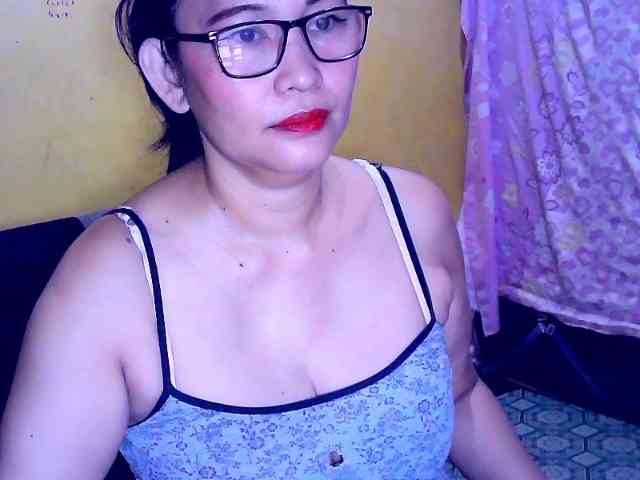SweetMonlight webcam