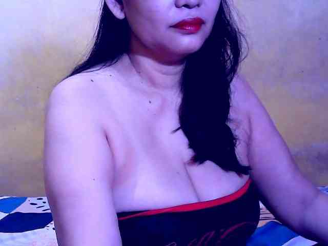 SweetMonlight webcam