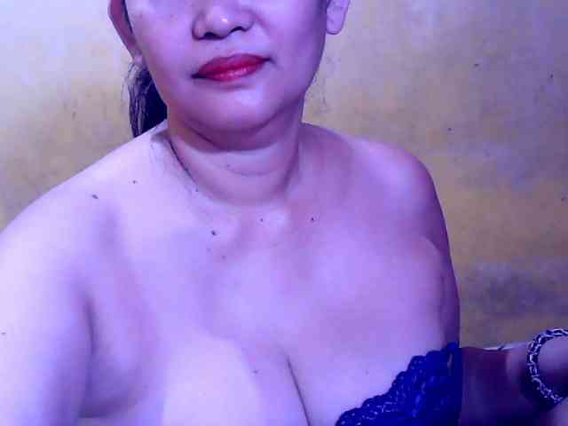 SweetMonlight webcam