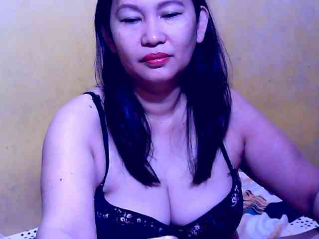 SweetMonlight webcam