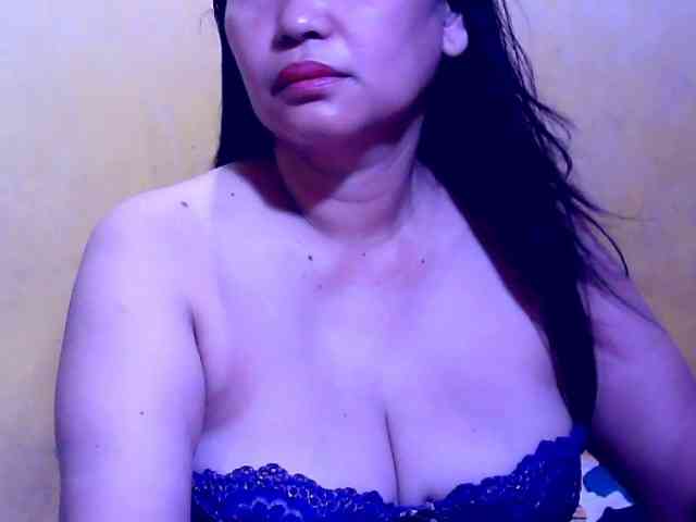 SweetMonlight webcam