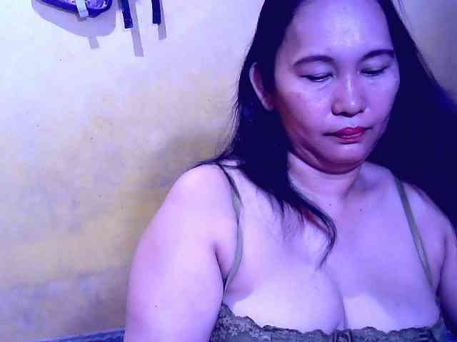 SweetMonlight webcam