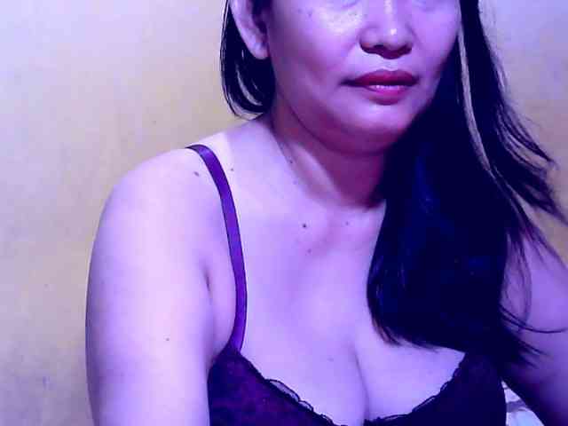 SweetMonlight webcam