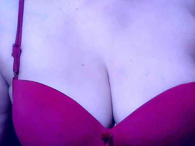 SweetMonlight webcam