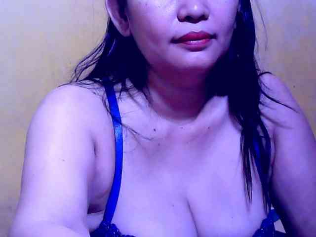 SweetMonlight webcam