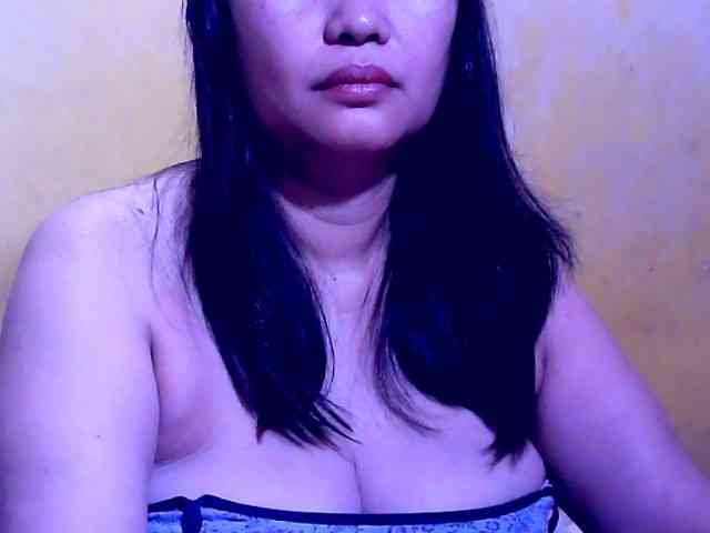 SweetMonlight webcam