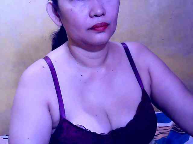 SweetMonlight webcam