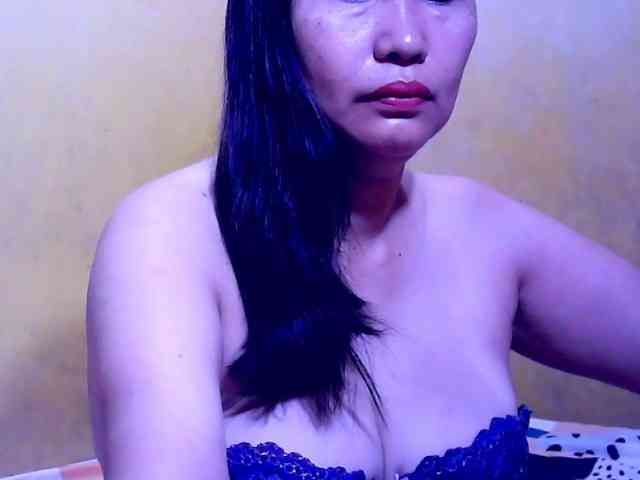 SweetMonlight webcam