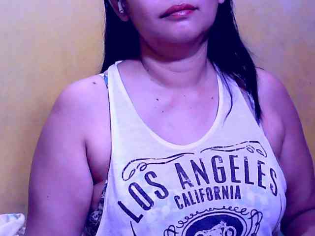 SweetMonlight webcam