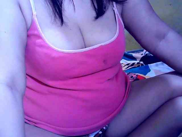 SweetMonlight webcam