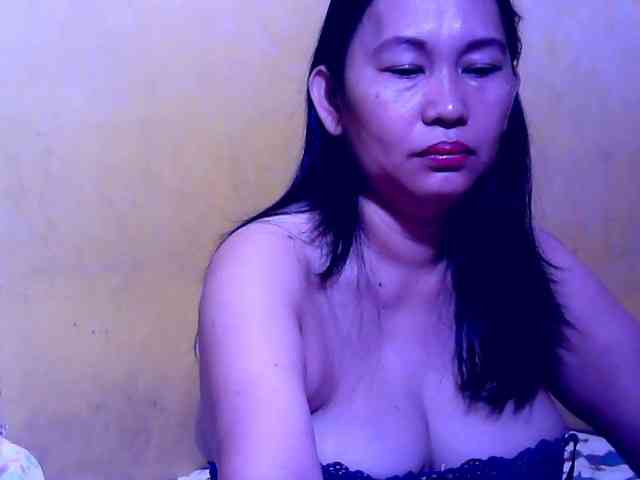 SweetMonlight webcam