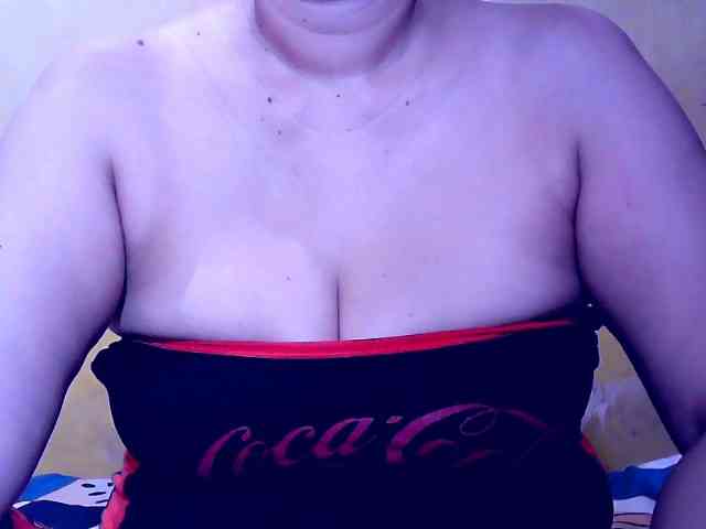 SweetMonlight webcam