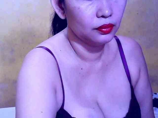 SweetMonlight webcam