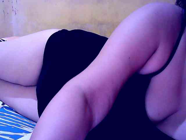 Carmela4u webcam