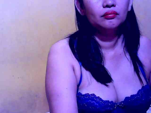 SweetMonlight webcam