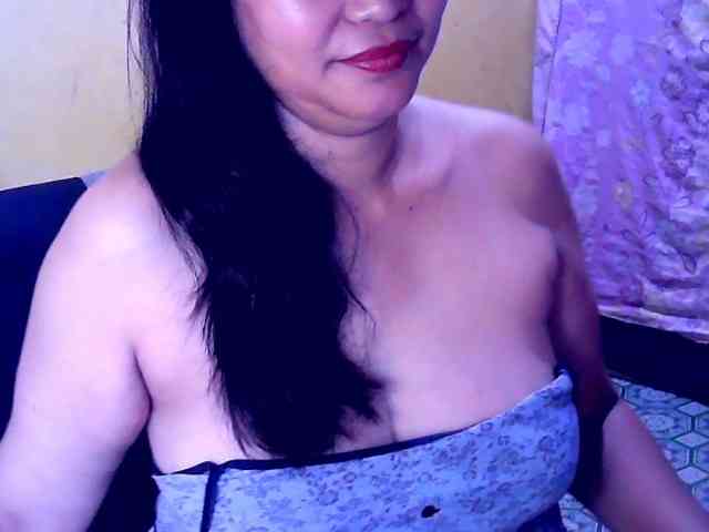 SweetMonlight webcam