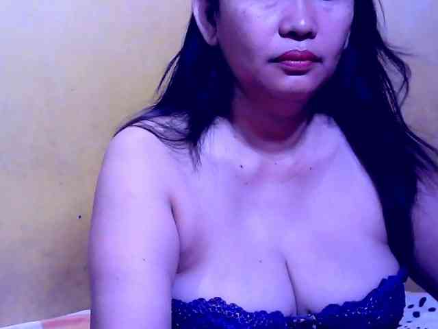 SweetMonlight webcam