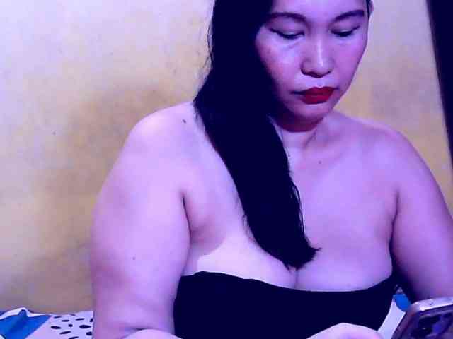 SweetMonlight webcam