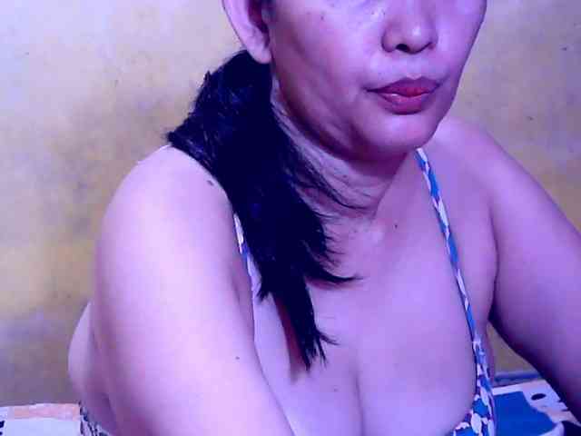 SweetMonlight webcam