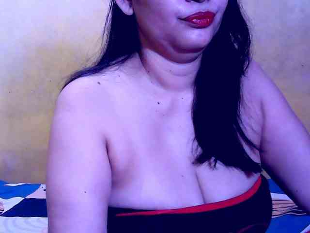 SweetMonlight webcam