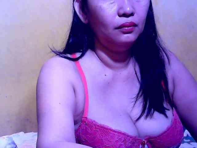 SweetMonlight webcam