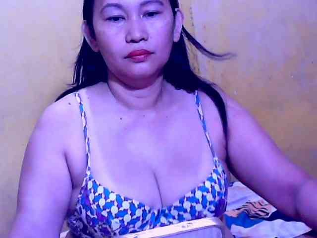 SweetMonlight webcam