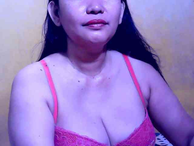 SweetMonlight webcam