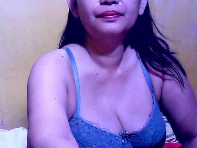 SweetMonlight webcam