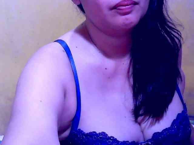 SweetMonlight webcam