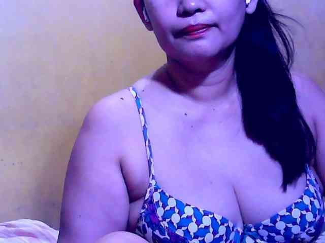 SweetMonlight webcam