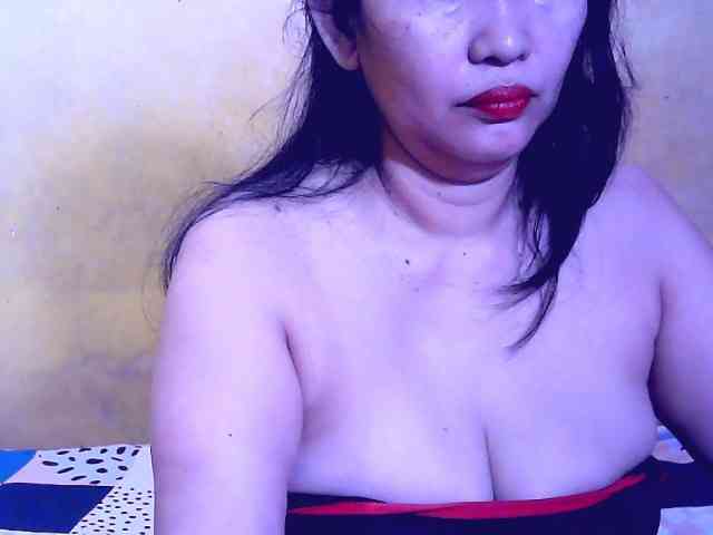 SweetMonlight webcam