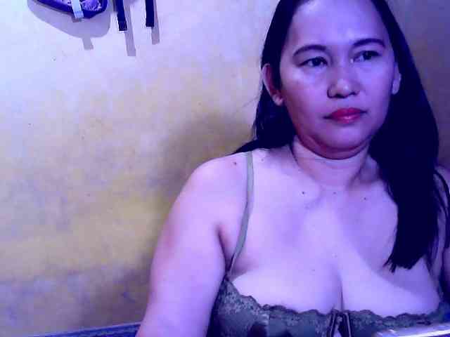 SweetMonlight webcam