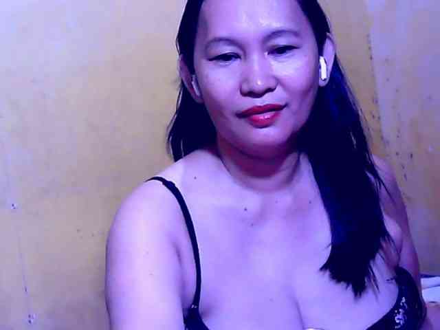 SweetMonlight webcam