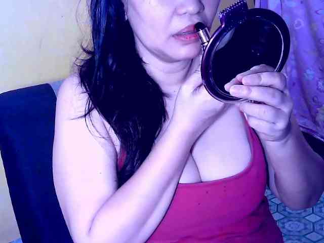 SweetMonlight webcam