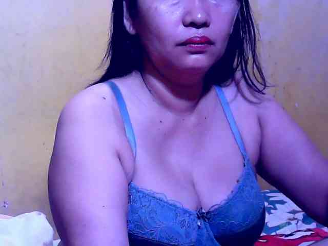 SweetMonlight webcam