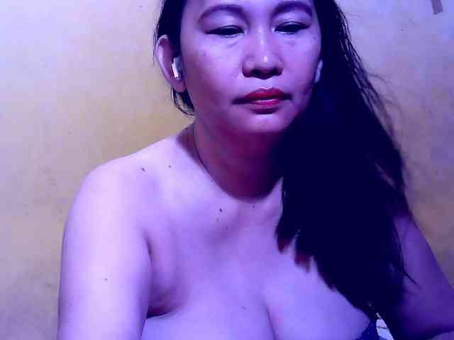 SweetMonlight webcam