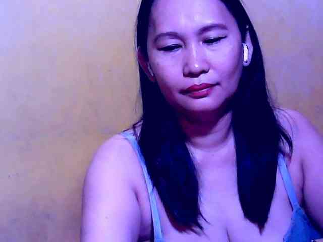 SweetMonlight webcam