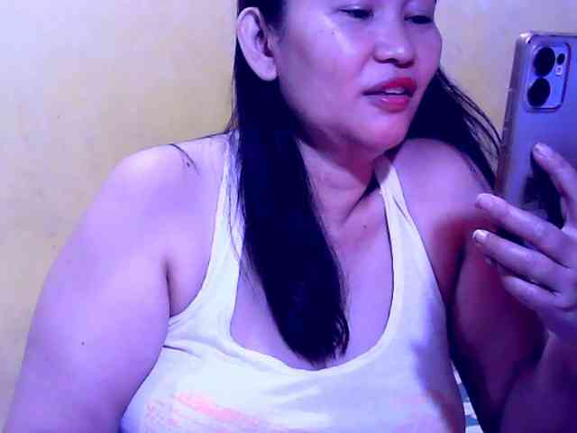 SweetMonlight webcam