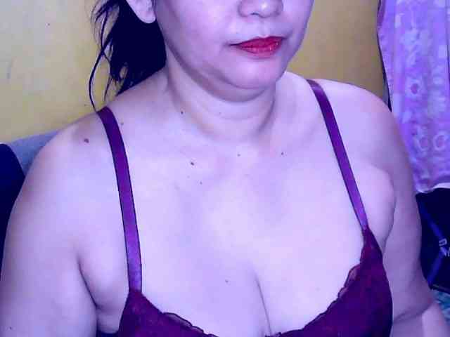 SweetMonlight webcam
