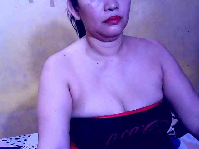 SweetMonlight webcam