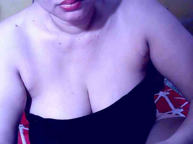 Carmela4u webcam
